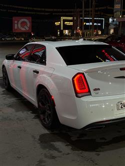كرايسلر 300